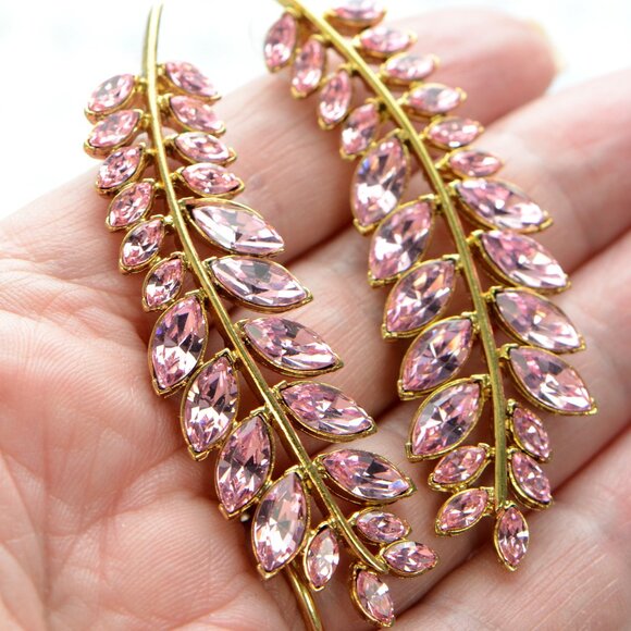 Oscar de La Renta Crystal Leaves Drop Earrings - Picture 2 of 6